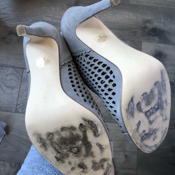 Excellent condition Ivanka Trump Didia Heels Grey - Picture 2 of 6